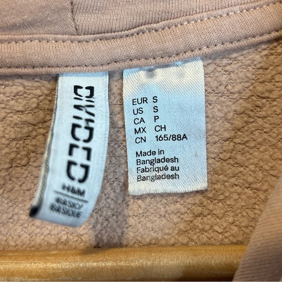 H&M Oversized Powder Pink Hoodie Sweatshirt Embroidered Heart - Picture 5 of 7